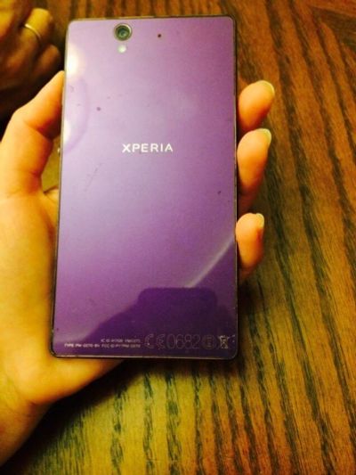 Лот: 4878749. Фото: 1. Sony Xperia Z. Смартфоны