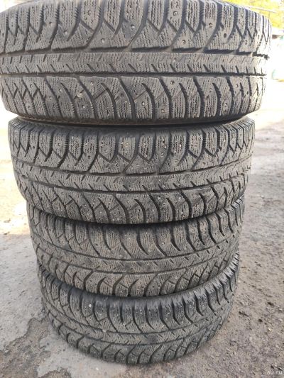 Лот: 18057622. Фото: 1. 195/65 R15 Bridgestone Ice Cruiser... Шины