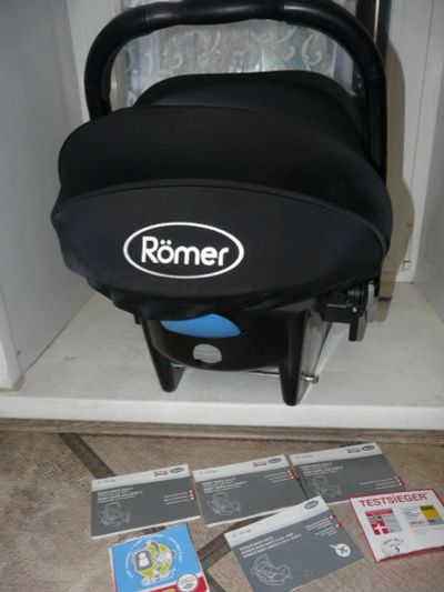 Лот: 7524605. Фото: 1. Britax Romer Baby-Safe Plus SHR... Детские автокресла