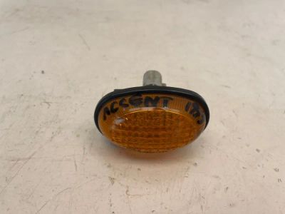 Лот: 23272478. Фото: 1. повторитель поворота Hyundai Accent... Двигатель и элементы двигателя