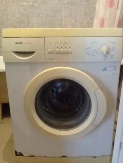 Лот: 15532379. Фото: 1. Стиральная машинка Bosch Maxx4. Стиральные машины