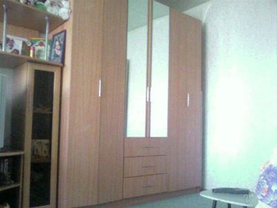 Лот: 740134. Фото: 1. Шкаф-гармошка. Шкафы, шкафы-купе