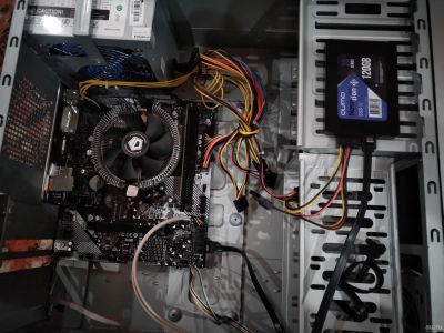 Лот: 17061973. Фото: 1. Системный блок AMD Athlon 220GE... Компьютеры в сборе