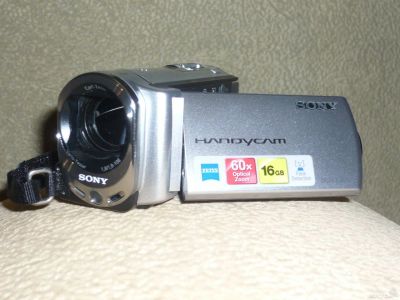 Лот: 10669060. Фото: 1. Куплю Sony DCR-SX63E. Видеокамеры