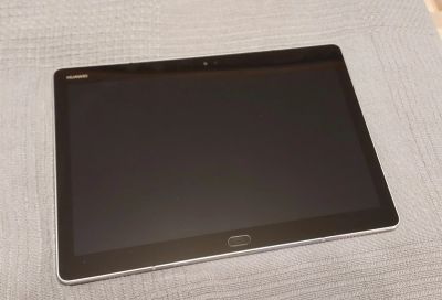 Лот: 19164834. Фото: 1. Планшет Huawei mediapad m3 lite... Планшеты