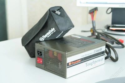 Лот: 2368923. Фото: 1. БП Thermaltake Toughpower 1500W. Корпуса, блоки питания
