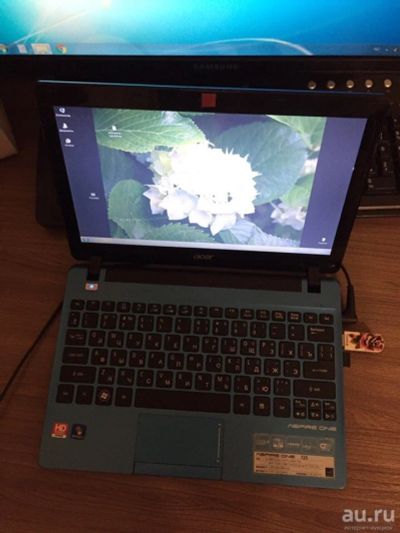 Лот: 13031610. Фото: 1. Нетбук Acer Aspire One 725. Ноутбуки