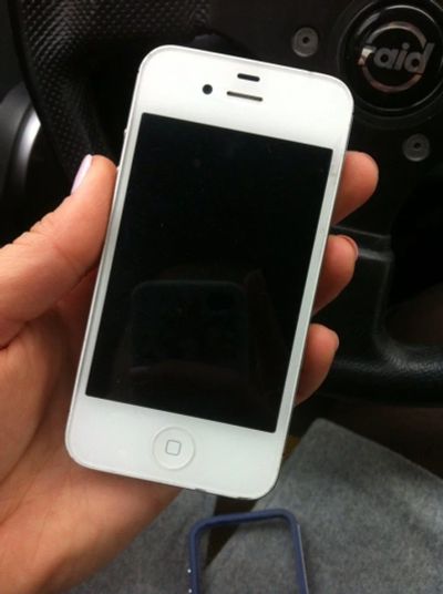 Лот: 4060103. Фото: 1. iphone 4s белый 16gb. Смартфоны