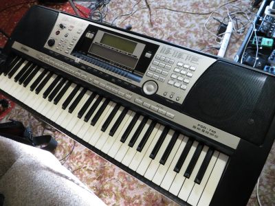 Лот: 17307597. Фото: 1. Yamaha PSR 740. Клавишные