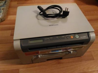 Лот: 14759925. Фото: 1. МФУ Лазерный принтер Samsung SCX-4200. Лазерные принтеры