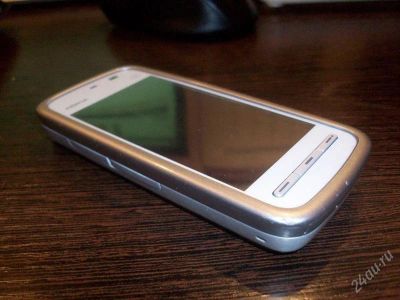 Лот: 1574826. Фото: 1. Nokia 5228 Полный комплект. Кнопочные мобильные телефоны
