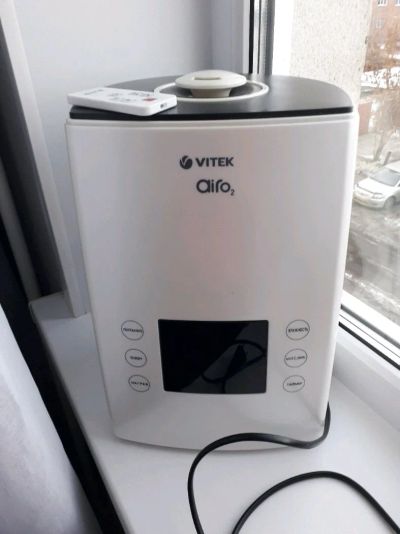 Лот: 12670357. Фото: 1. Увлажнитель воздуха Vitek. Увлажнители и мойки воздуха