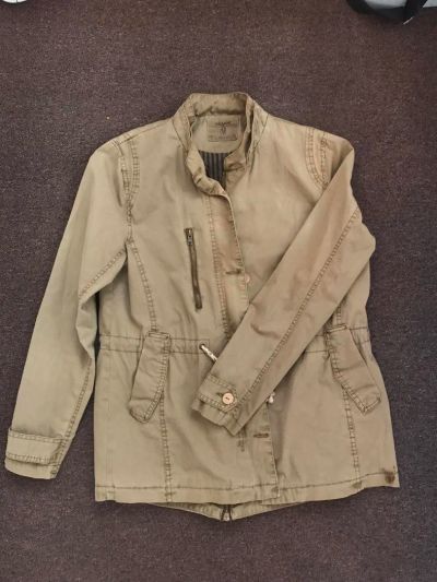 Лот: 9541280. Фото: 1. Куртка Pull&Bear. Верхняя одежда