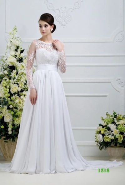 Лот: 3803473. Фото: 1. Свадебное платье. Другое (свадебная мода)