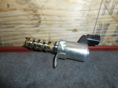 Лот: 21413725. Фото: 1. клапан VVTI Nissan. Двигатель и элементы двигателя