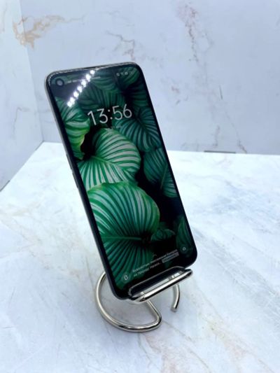 Лот: 21325090. Фото: 1. realme 8i, 4/64 ГБ. Смартфоны