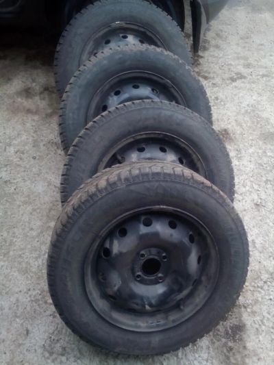 Лот: 10352696. Фото: 1. зимние шины bridgestone ice cruiser... Шины