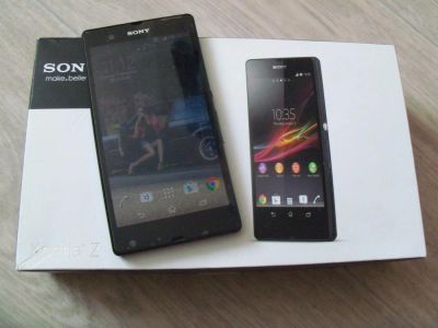 Лот: 5087885. Фото: 1. Sony Xperia Z. Смартфоны
