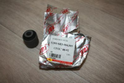 Лот: 8050691. Фото: 1. Сайлентблок RBI Honda заднего... Ходовая, подвеска, рулевое управление