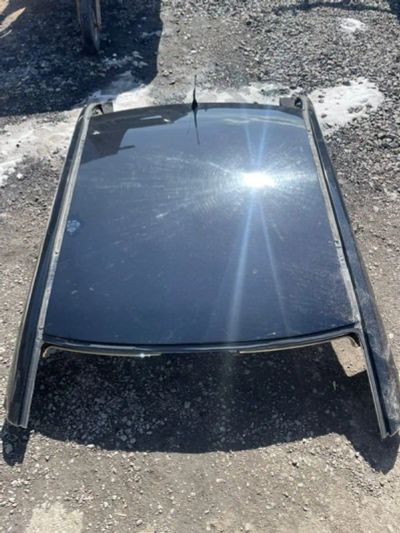 Лот: 25324078. Фото: 1. крыша Ford Focus CB4. Двигатель и элементы двигателя