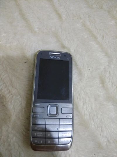 Лот: 12245135. Фото: 1. Nokia E52 не включается. Кнопочные мобильные телефоны