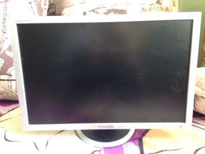 Лот: 6148833. Фото: 1. Монитор Samsung SyncMaster 205BW. ЖК-мониторы