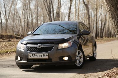 Лот: 3978165. Фото: 1. Продам Chevrolet Cruze 2010г. Автомобили