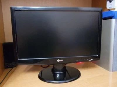 Лот: 12642180. Фото: 1. Монитор 19 дюймов LG W1943SS 16... ЖК-мониторы