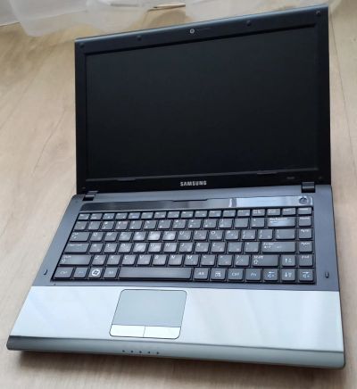 Лот: 19919122. Фото: 1. LED 14" Samsung R440 core i3/Radeon... Ноутбуки