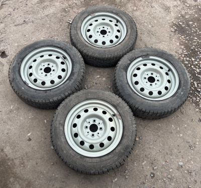 Лот: 20798152. Фото: 1. Штампованные диски R14 4*98 на... Шины на дисках
