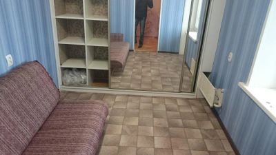 Лот: 9707735. Фото: 1. сдам 1 комн крас.раб 20 м.кв... Квартиры, студии