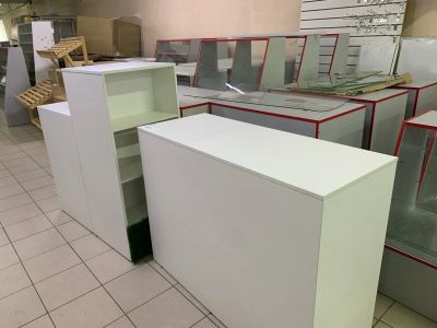 Лот: 17684015. Фото: 1. Витрины и прилавки бу разные. Торговое