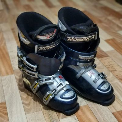 Лот: 17447386. Фото: 1. Горнолыжные ботинки Nordica GTS... Ботинки