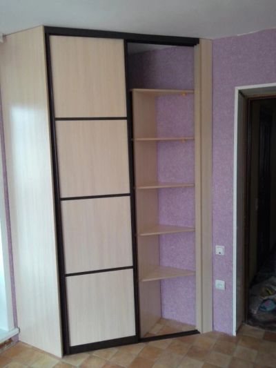 Лот: 6845261. Фото: 1. Шкаф - в угол. Шкафы, шкафы-купе