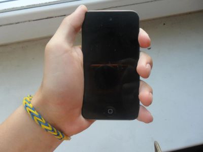 Лот: 5830664. Фото: 1. iPod Touch 4 8GB. Смартфоны