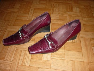 Лот: 4563003. Фото: 1. Туфли 36 размер. Туфли