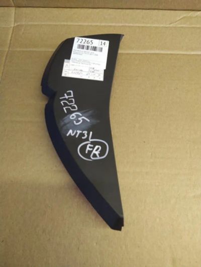 Лот: 21405396. Фото: 1. накладка на торпедо Nissan X-Trail... Двигатель и элементы двигателя