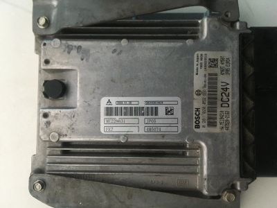 Лот: 17126737. Фото: 1. Блок управления двигателем Mitsubishi... Электрооборудование