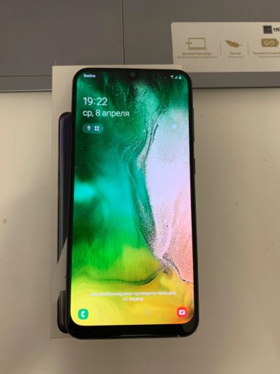 Лот: 15810789. Фото: 1. Продам Samsung A50 64gb в идеальном... Дисплеи, дисплейные модули, тачскрины