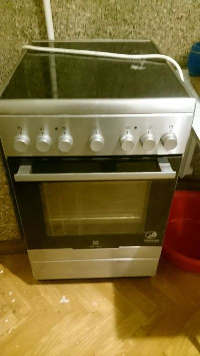 Лот: 12659731. Фото: 1. Плита Electrolux. Стеклокерамика... Плиты, духовые шкафы, варочные поверхности