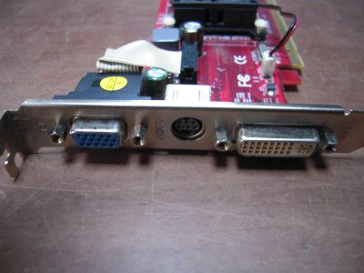 Лот: 3667598. Фото: 1. Видеокарта PCi-E Radeon ATI AMD... Видеокарты