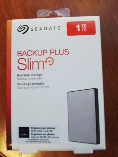 Лот: 19031302. Фото: 1. Seagate Backup Plus Slim 1TB Black... Внешние жесткие диски