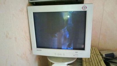 Лот: 3056337. Фото: 1. Samsung Samtron 76DF диагональ... ЭЛТ-мониторы