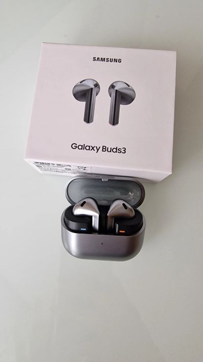 Лот: 24907778. Фото: 1. Наушники samsung buds 3. Наушники, гарнитуры