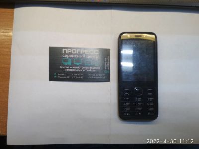 Лот: 18979963. Фото: 1. Телефон Nokia 230 Dual Sim. Кнопочные мобильные телефоны