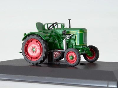 Лот: 15856931. Фото: 1. Тракторы №81 - Fendt Dieselross... Автомоделизм