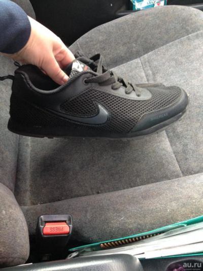 Лот: 9589842. Фото: 1. Кроссовки nike 40. Кеды, кроссовки, слипоны