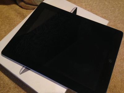 Лот: 4150385. Фото: 1. IPad 3 Wi-Fi + 3G [32 Gb] Черный... Планшеты