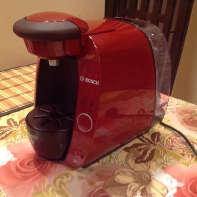 Лот: 4805239. Фото: 1. Капсульная кофе машина Bosch. Чайники, кофемашины, кулеры