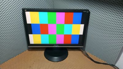 Лот: 21073464. Фото: 1. Широкоформатный ЖК монитор Viewsonic... ЖК-мониторы